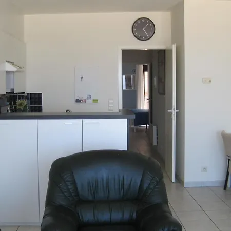 Beachview Pier Apartment